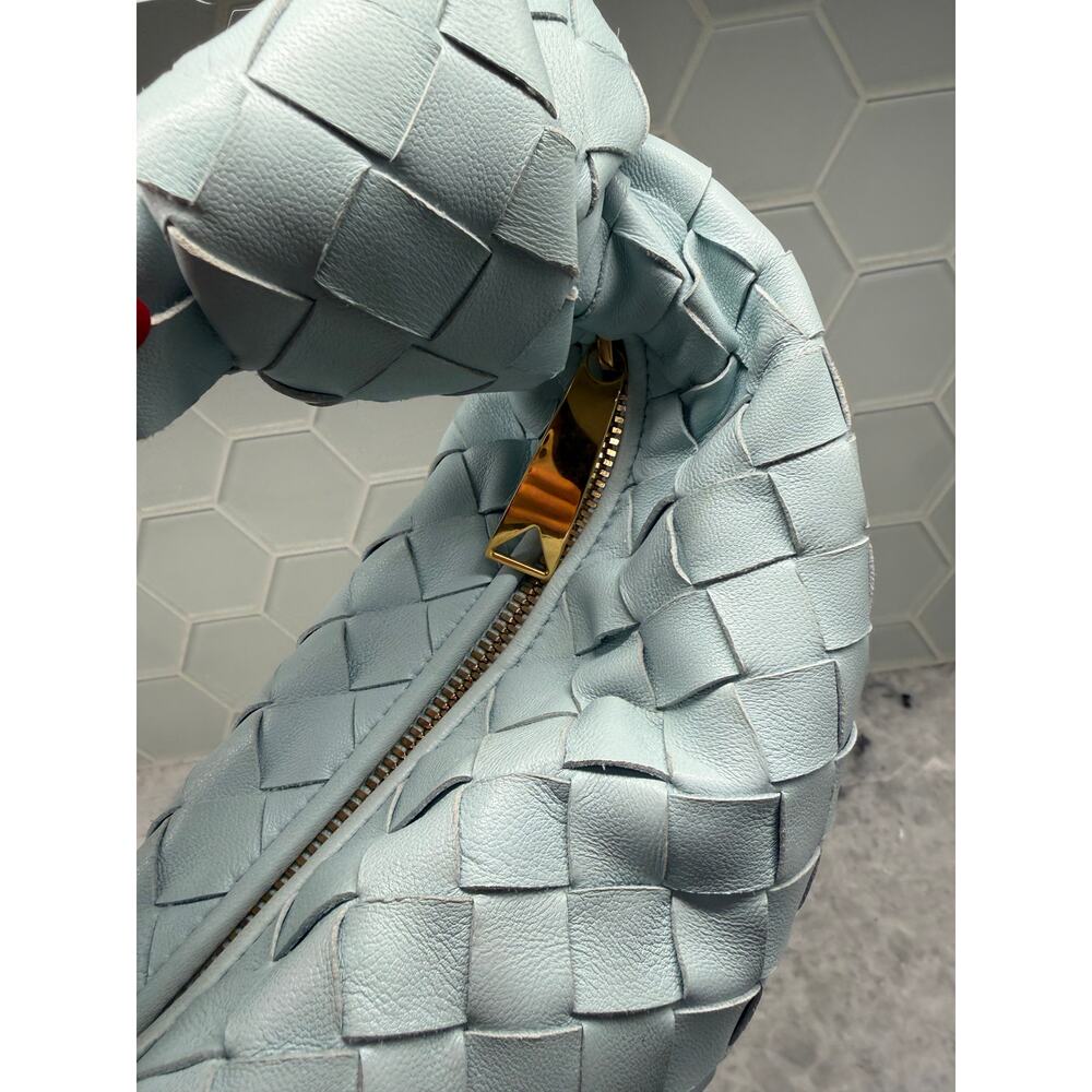 BOTTEGA VENETA - LIGHT BLUE MINI JODIE BAG - Picture 8 of 10